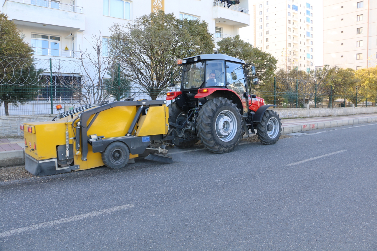 Üçkuyular’da Kapsamlı Temizlik Çalışması