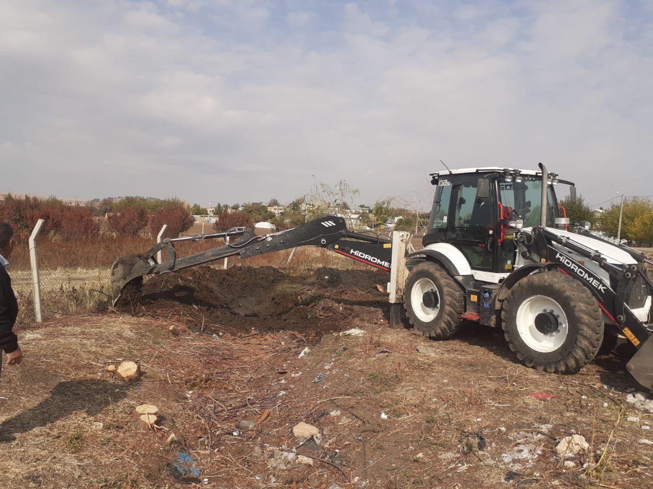 Ekinciler Köyü'nde Kanal Temizliği Yapıldı