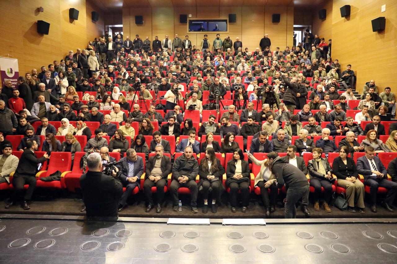 Eşbaşkanlarımız Diyarbakır Kent Konseyi Genel Kurulu’na Katıldı