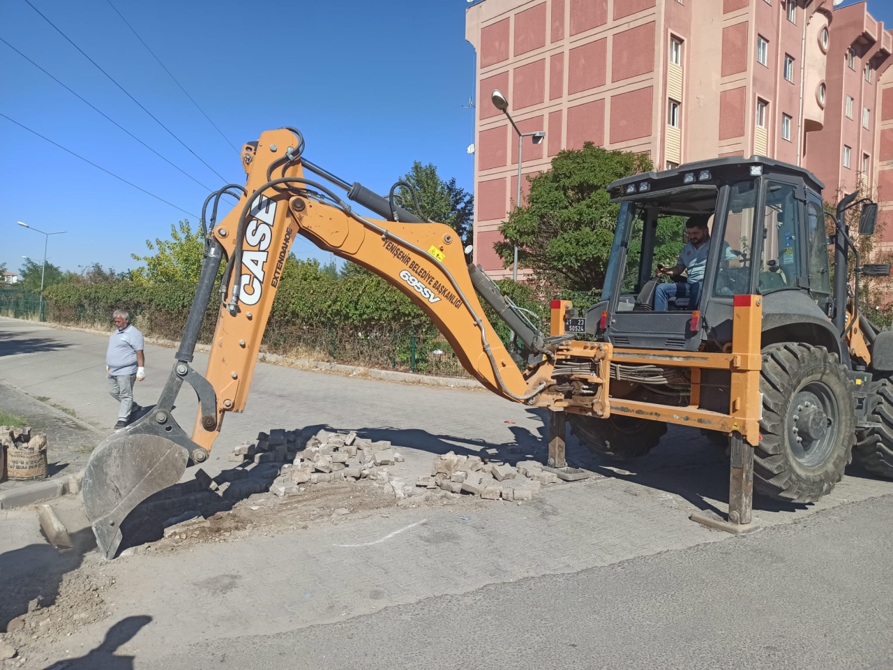 Kış Aylarında Biriken Sulara Çözüm Getirdik!