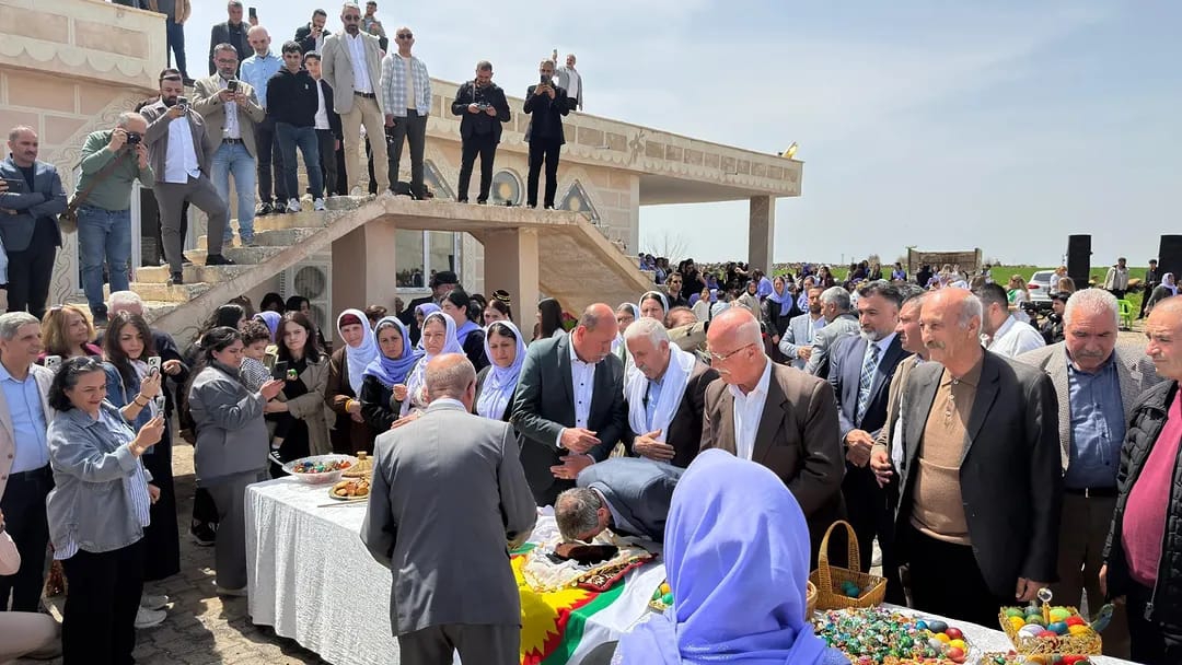 Eşbaşkanlar Çarşema Sor Bayramı Etkinliğine Katıldı