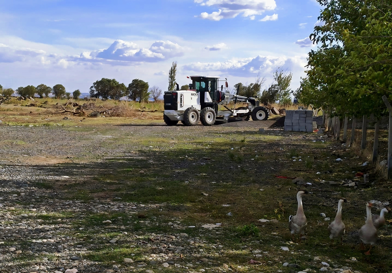 Yas Evlerine Otopark Alanı Yaptık