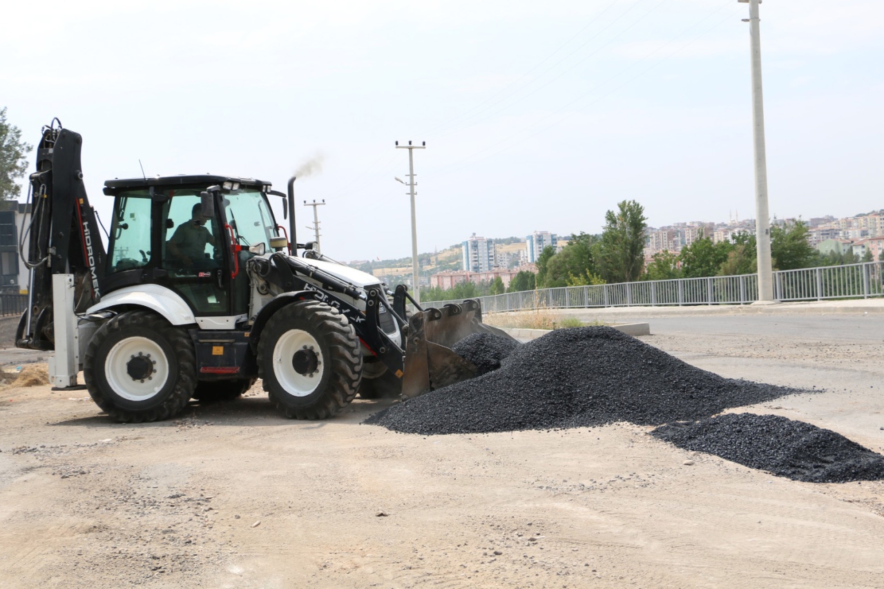 Diyarbakır’da yollar yenileniyor