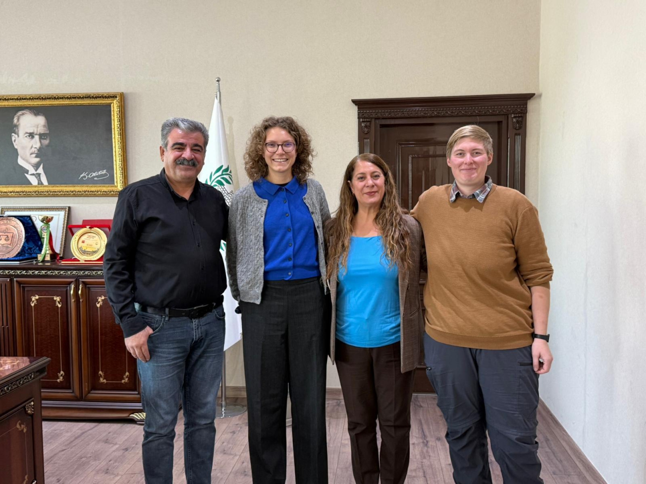 Kadın hakları alanında çalışmalar yürüten üyeler Eş Başkanlarımızı ziyaret etti