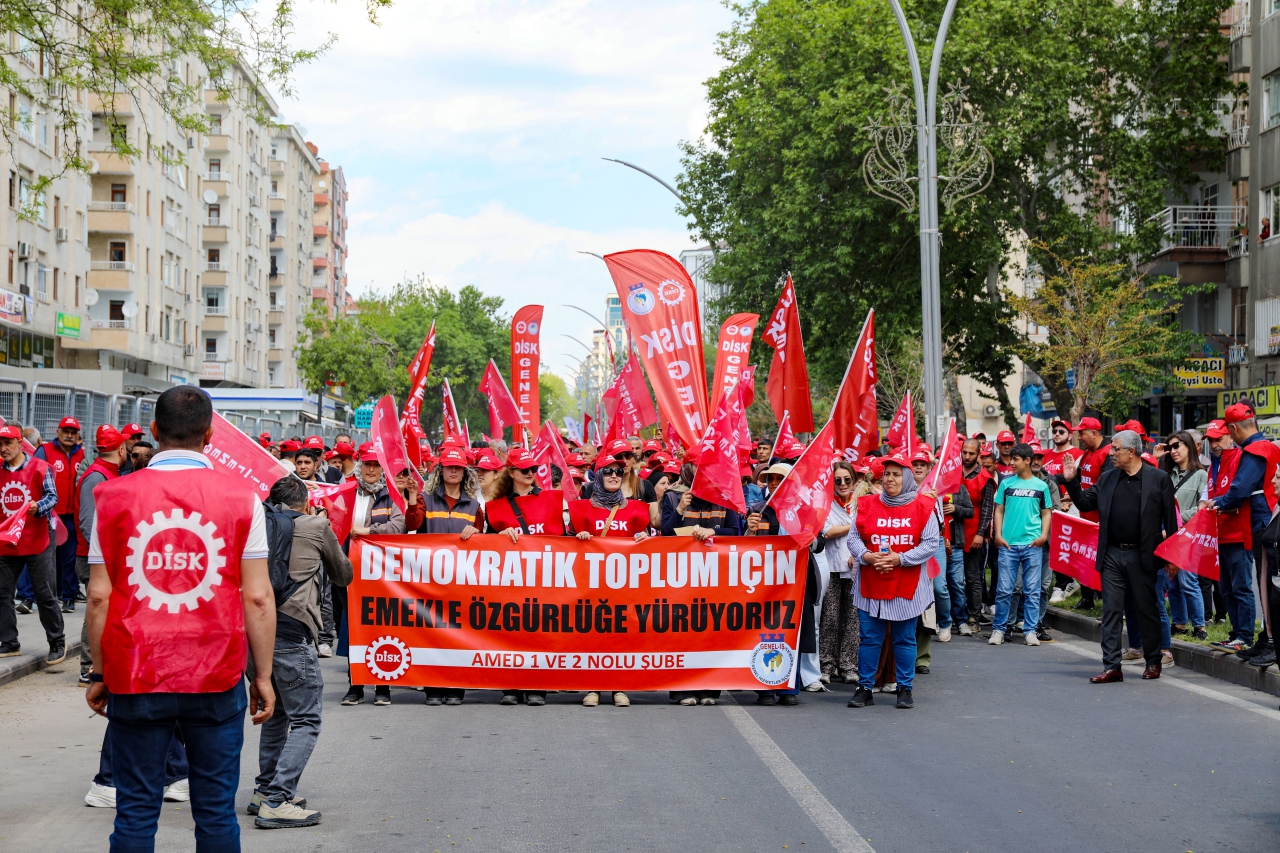 Belediye Emekçilerimiz 1 Mayısı Kutladı