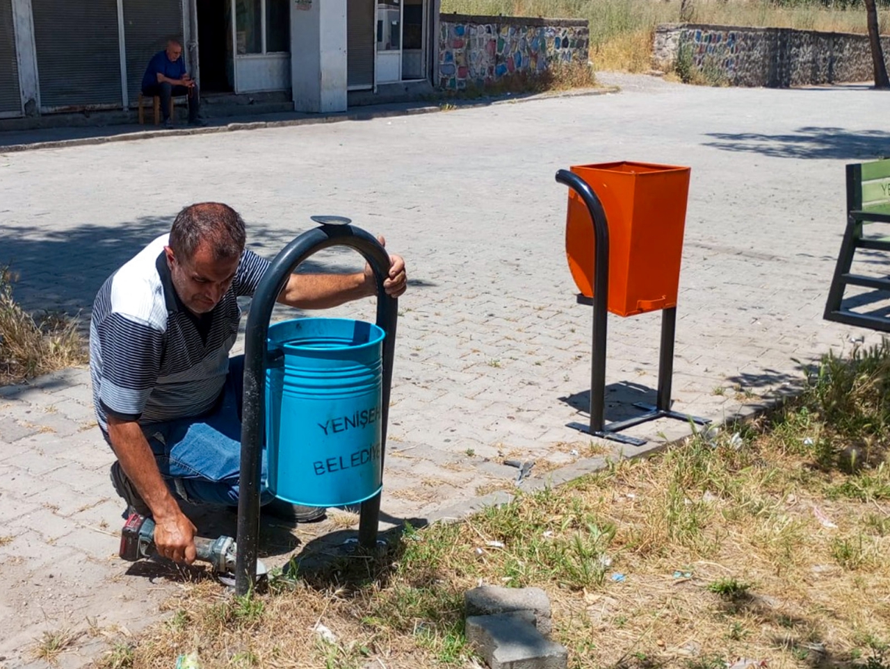 Park ve Yeşil Alanlarda Bakım Çalışmaları Devam Ediyor