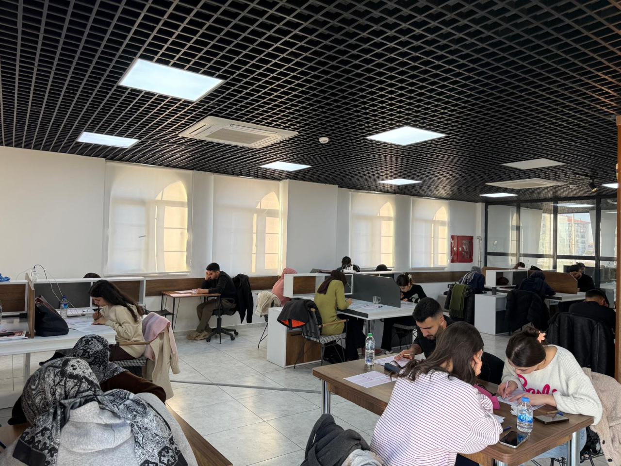 Edebiyat Evi Kütüphanemizde Deneme Sınavı Heyecanı