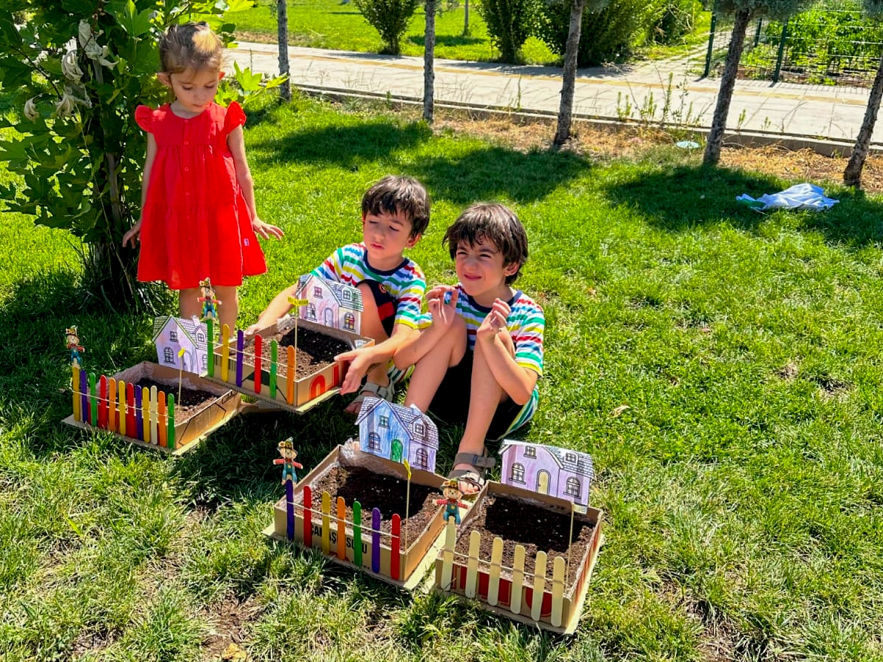Minik ellerle büyük işler!