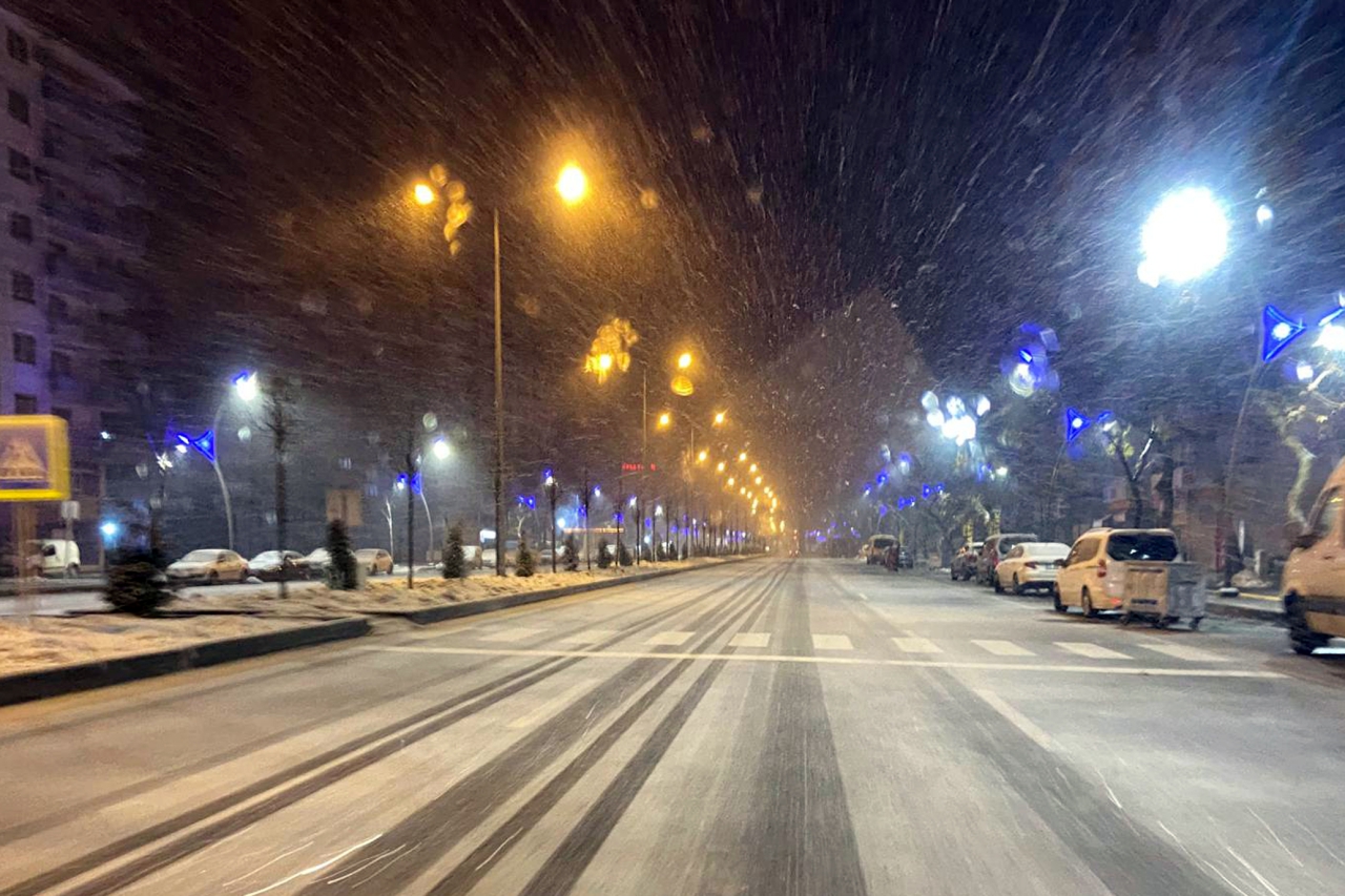 Kar Yağışına Karşı Ekiplerimiz Teyakkuzda