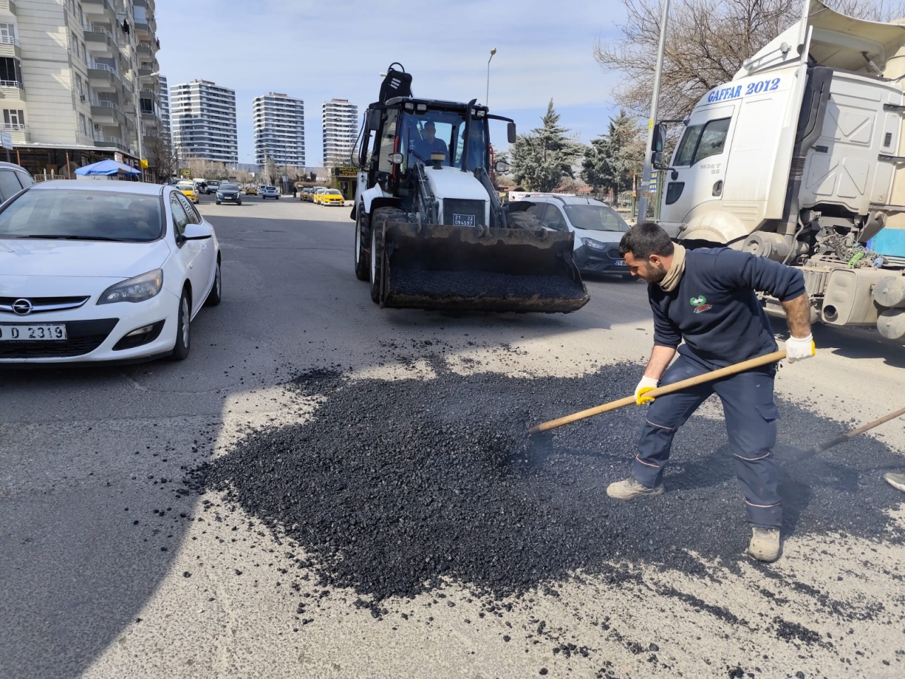 Güvenli Ulaşım İçin Bakım ve Onarım Çalışmaları Sürüyor