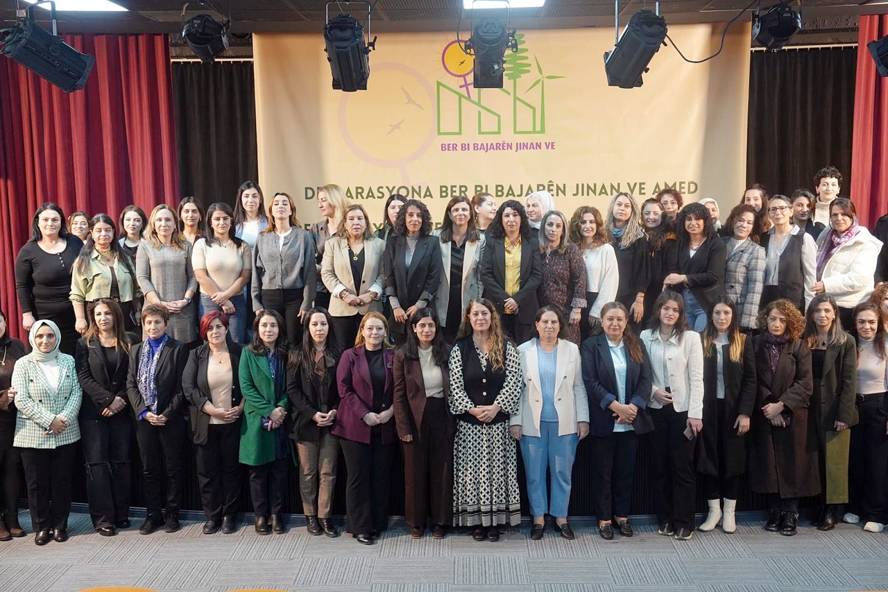 Eşbaşkanımız Akdağ, ''Amed Kadın Kentlerine Doğru '' Deklarasyonuna katıldı