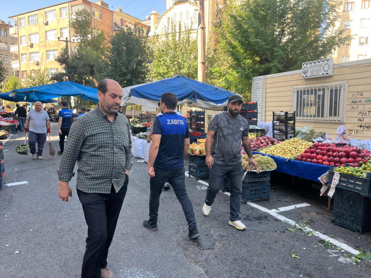 Pazartesi Pazarı'nda Zabıta Denetimi