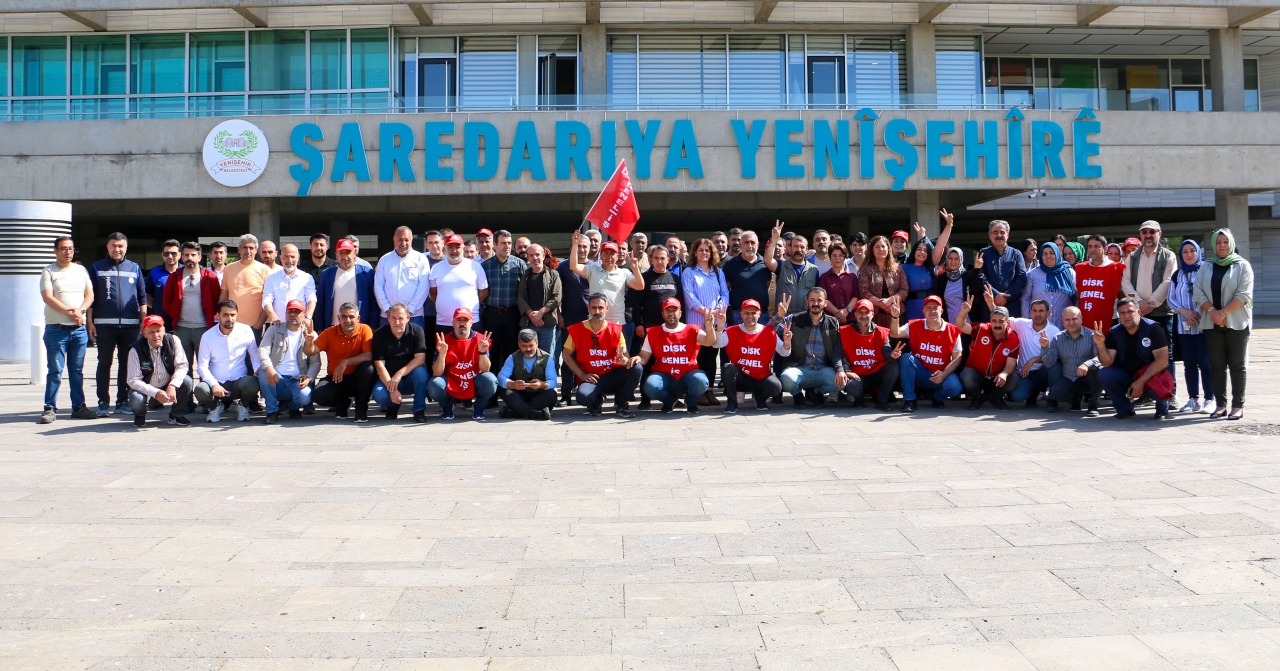 1 Mayıs Coşkusu Belediyemizde Halaylarla Kutlandı