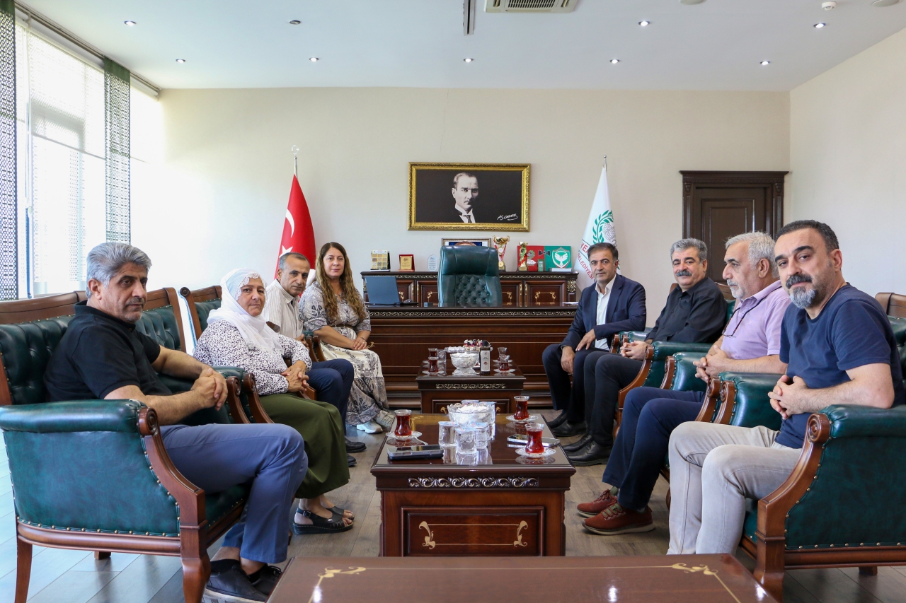 DEM Parti Diyarbakır Milletvekili Mehmet Kamaç’tan Belediyemize Ziyaret