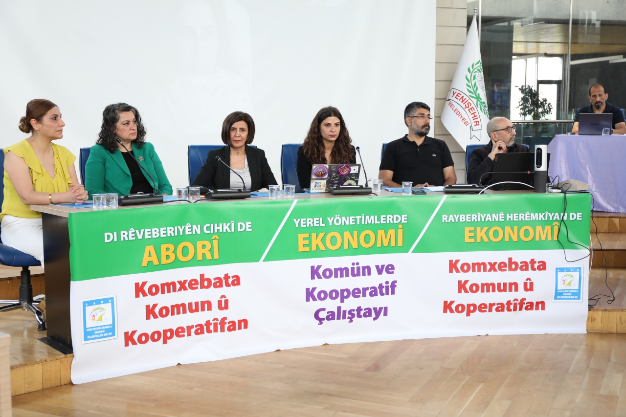 ‘Yerel Yönetimlerde Ekonomi, Komün Kooperatif Çalıştayı’ Başladı