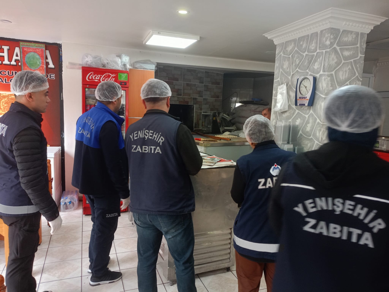 Zabıta ekiplerimiz halk sağlığı için denetimlerini sürdürüyor