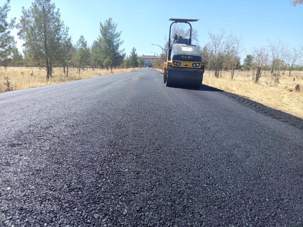 Dökmetaş Mahallesi’nde Yol Çalışması