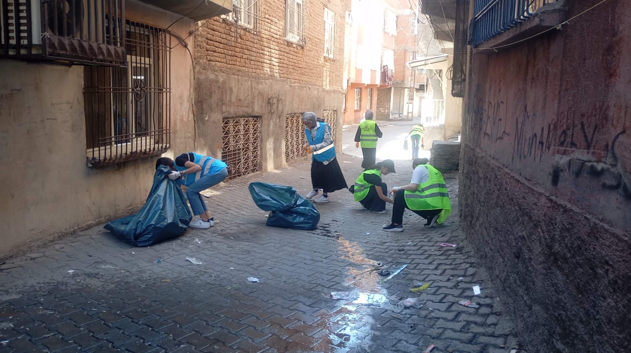 BEN Û SEN'DE ORTAK DAYANIŞMAYLA TEMİZLİK
