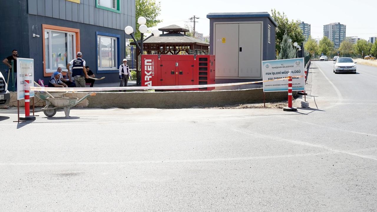 Fabrika mahalesi'nde Tehlike Arz Eden Yolda Çalışma