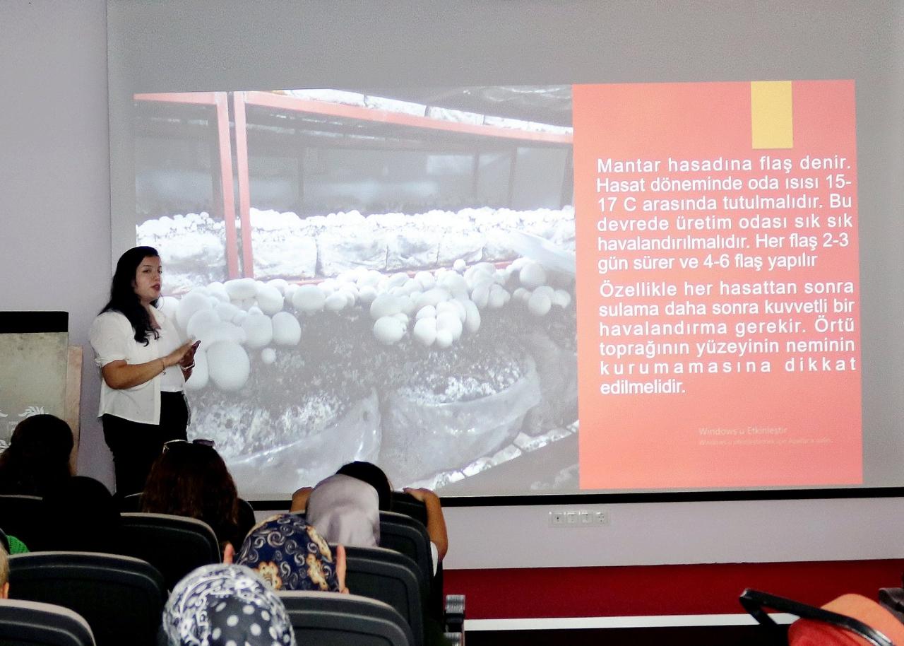Kadınlara Yönelik Mantar Yetiştiriciliği Eğitimi Gerçekleştirildi