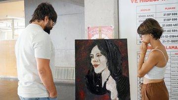 Resim Sergisine Yoğun İlgi