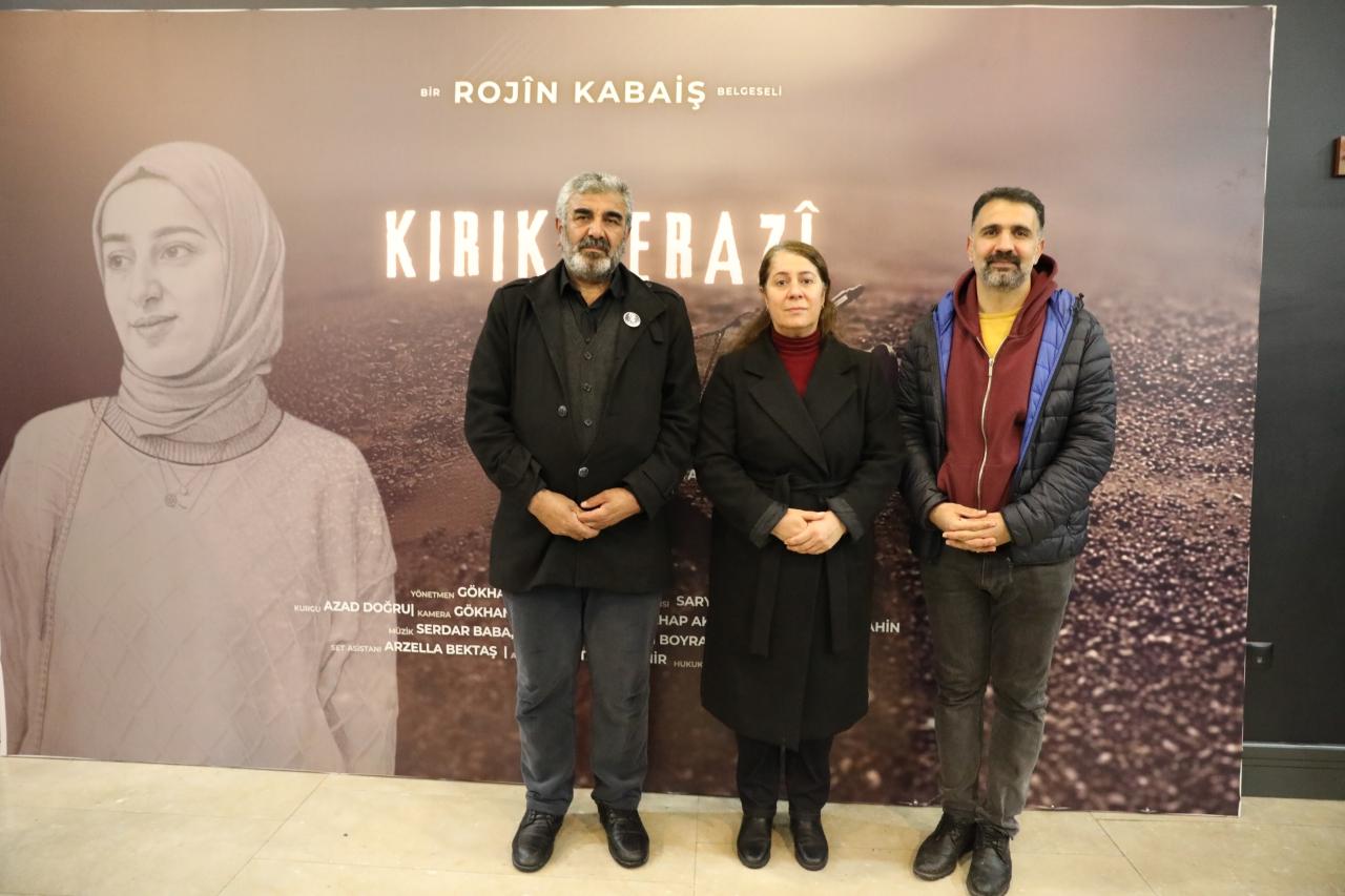 Eşbaşkanımız Akdağ ve Meclis Üyelerimiz Rojin Kabaiş Belgesel Gösterimine Katıldı