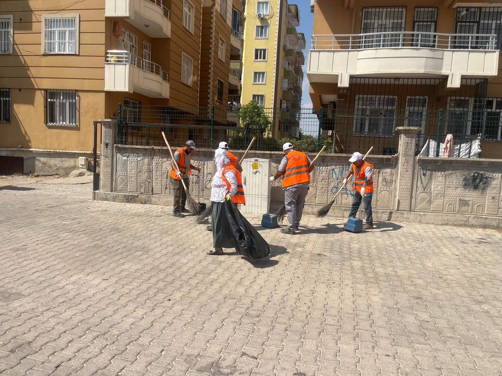 “Kolektif Emekle Temiz Kentler” Kampanyası Hevsel’de Devam Etti